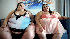 www.hotfattygirl.com - Ivy Davenport and Leighton Rose - SSBBW Roommates thumbnail